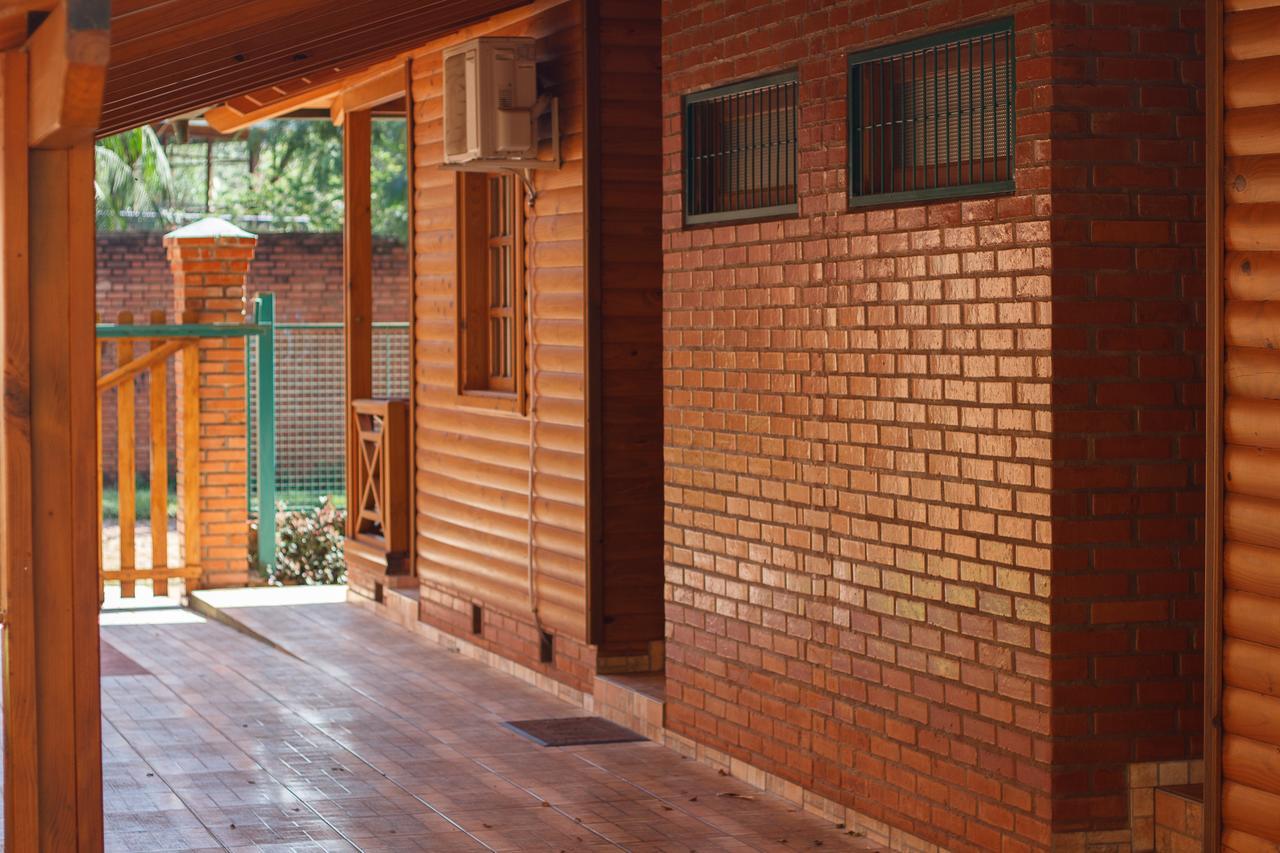 Cabanas Paseo Del Yacaratia Porto Iguaçu Exterior foto